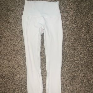 White lulu lemon align leggings